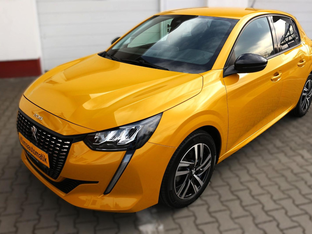 Peugeot 208 2024 Benzine