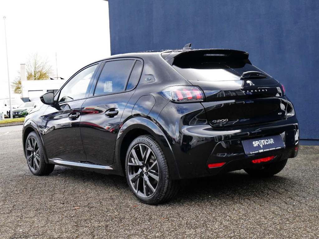 Peugeot e-208