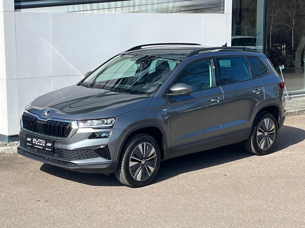 Skoda Karoq 2024 Benzine