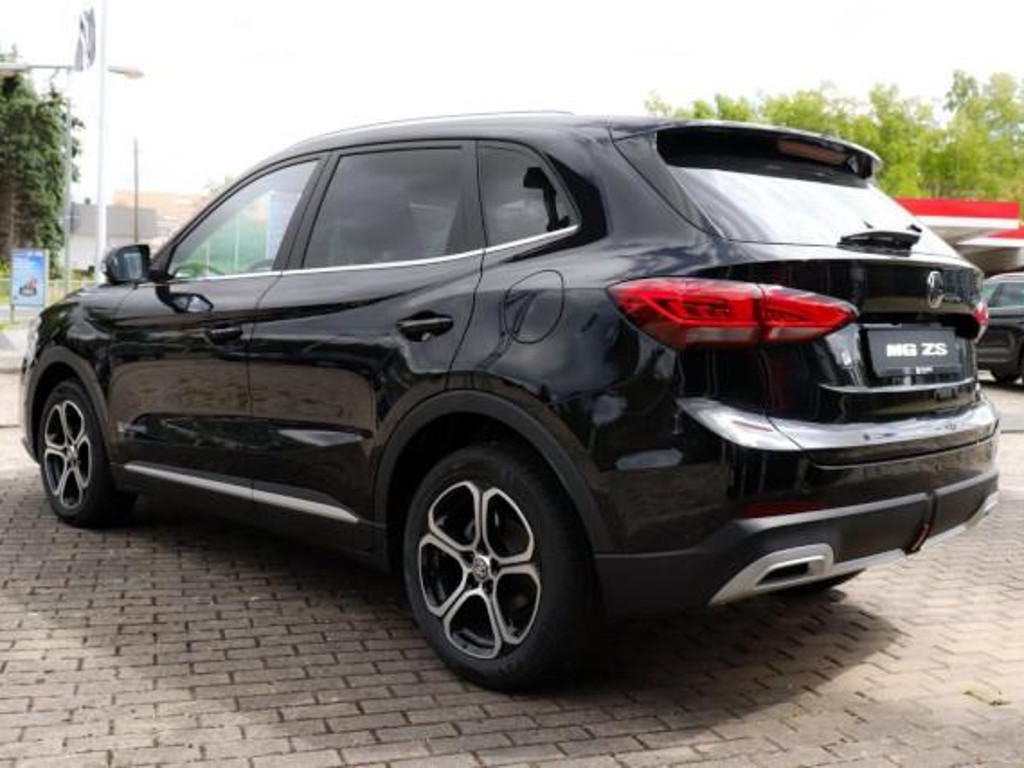MG ZS