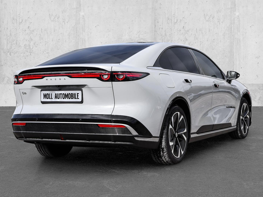 Mazda 6e