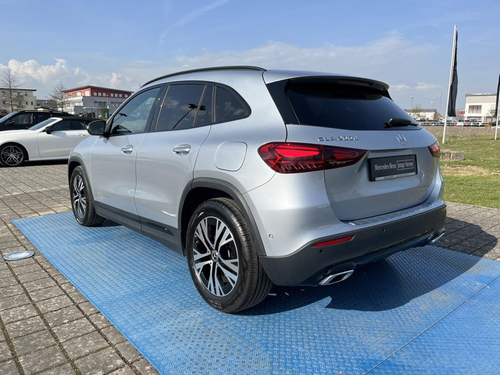 Mercedes-Benz GLA-Klasse