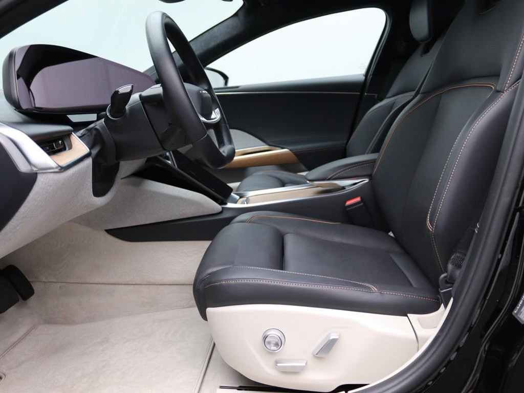 Lucid Air