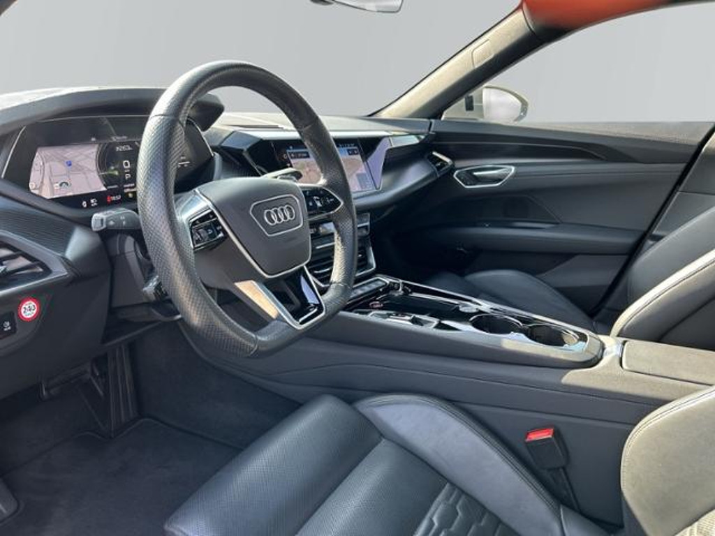 Audi e-tron GT