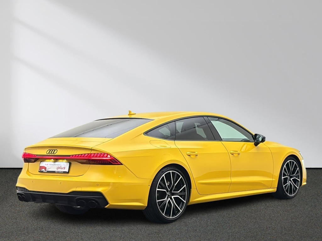 Audi S7