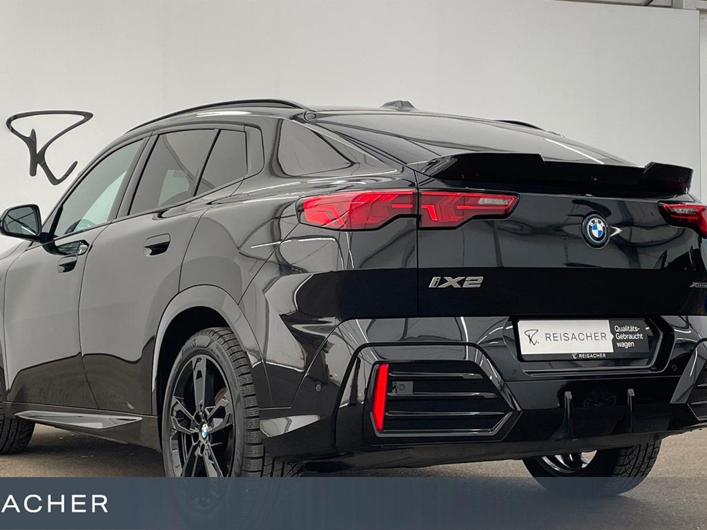 BMW iX2
