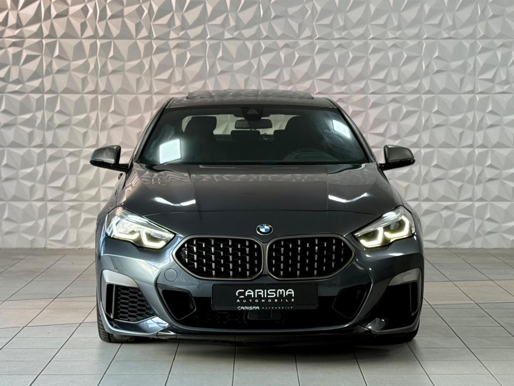 BMW M235