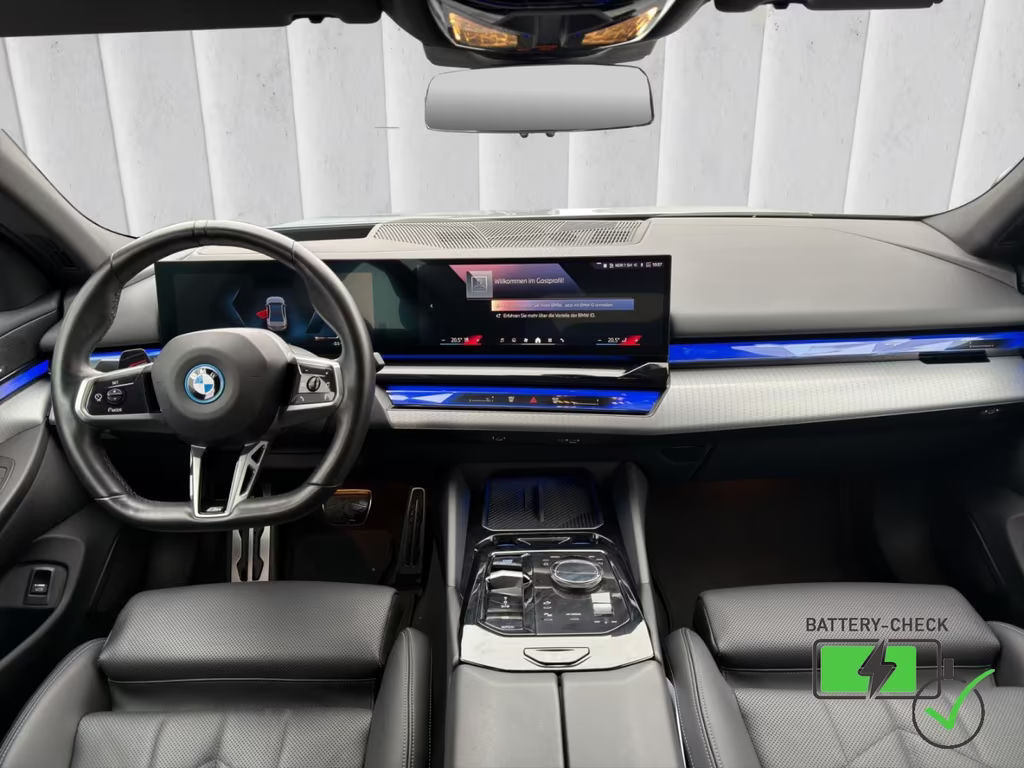 BMW i5