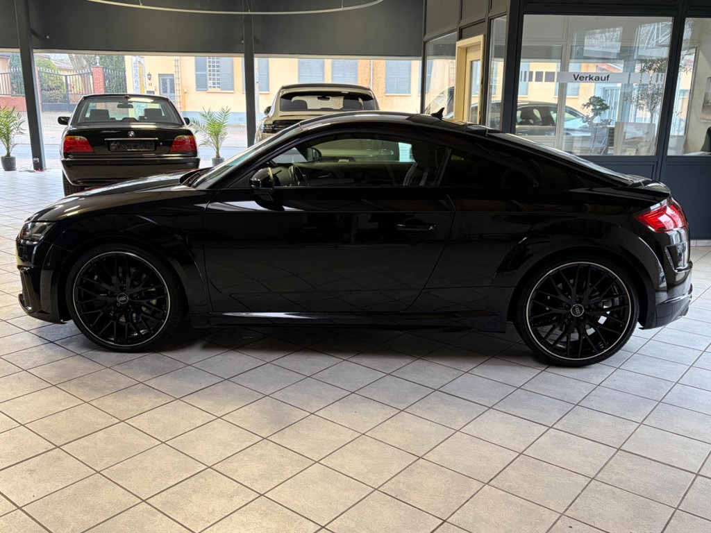 Audi TTS