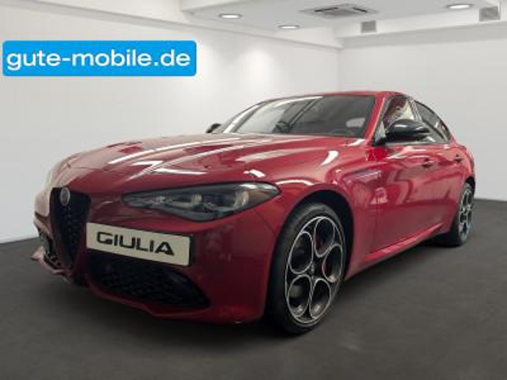 Alfa Romeo Giulia 2023 Benzine