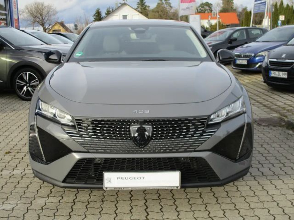 Peugeot 408
