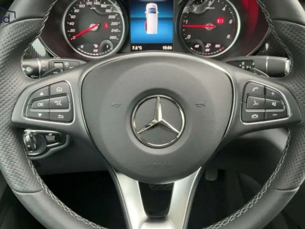 Mercedes-Benz Marco Polo