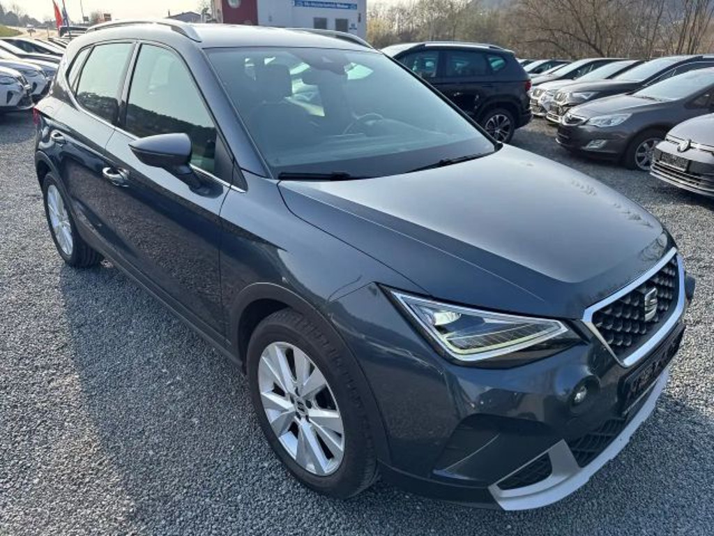 Seat Arona