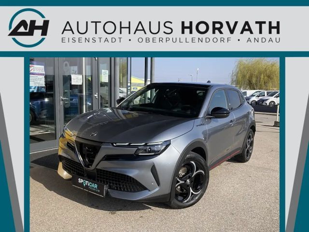 Alfa Romeo Junior 2025 Hybride Benzine