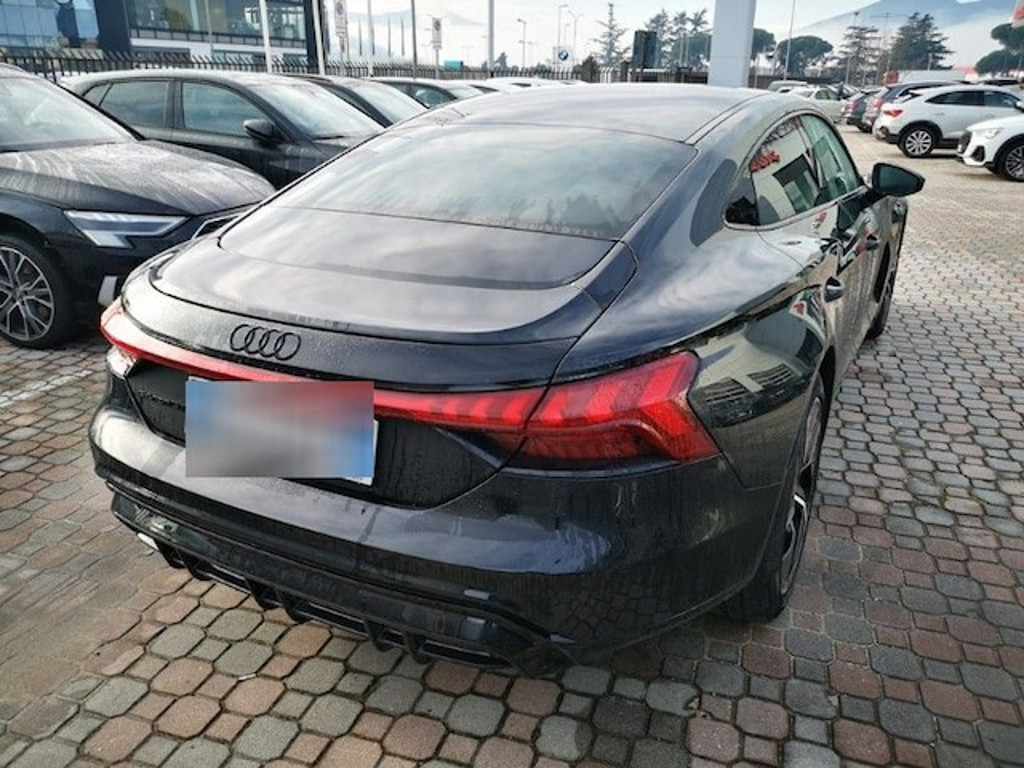 Audi e-tron GT