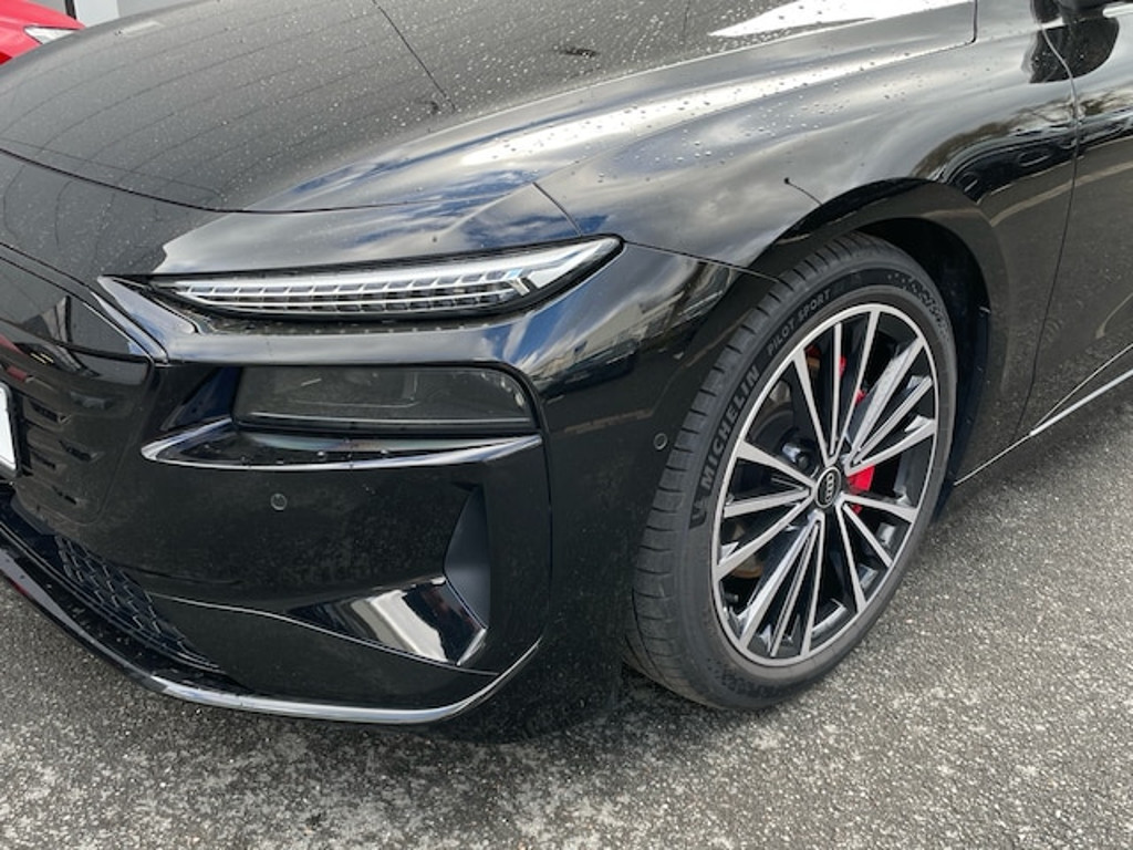 Audi A6 e-tron