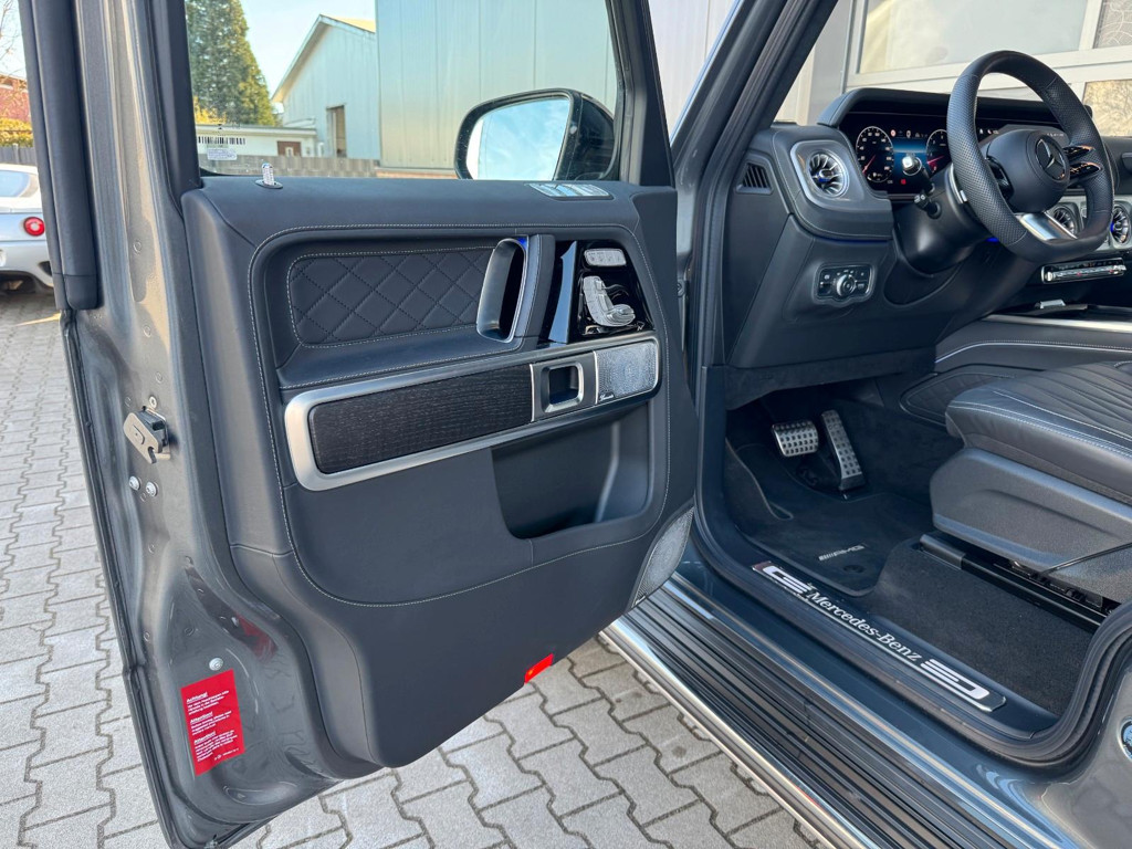 Mercedes-Benz G-Klasse