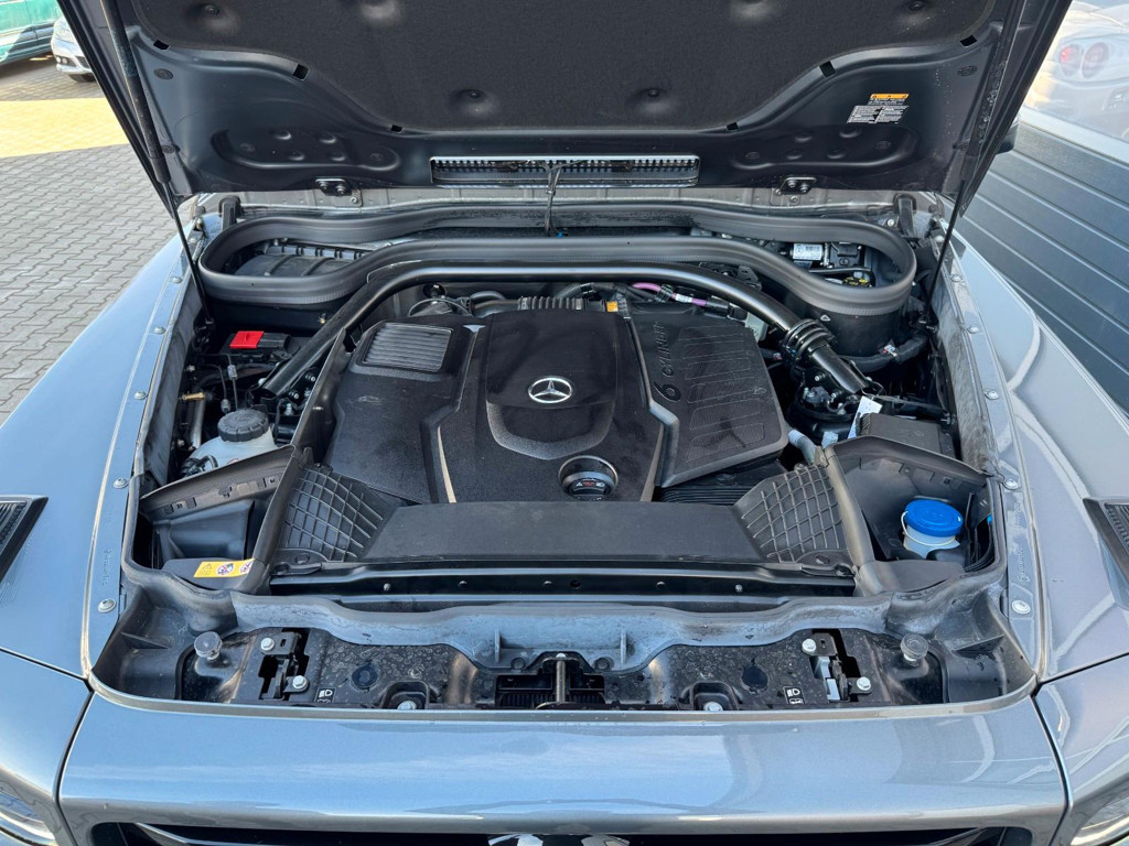 Mercedes-Benz G-Klasse