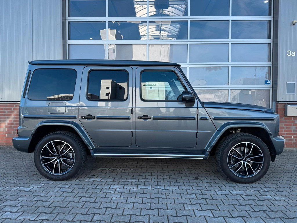 Mercedes-Benz G-Klasse