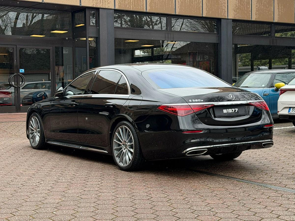 Mercedes-Benz S-Klasse