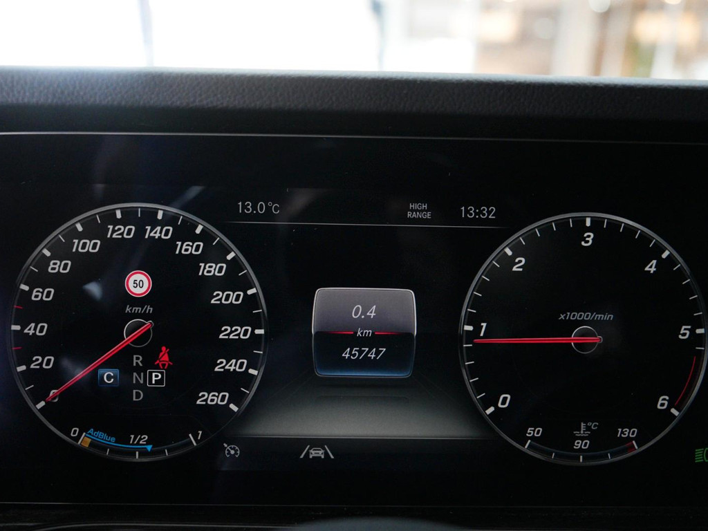 Mercedes-Benz G-Klasse