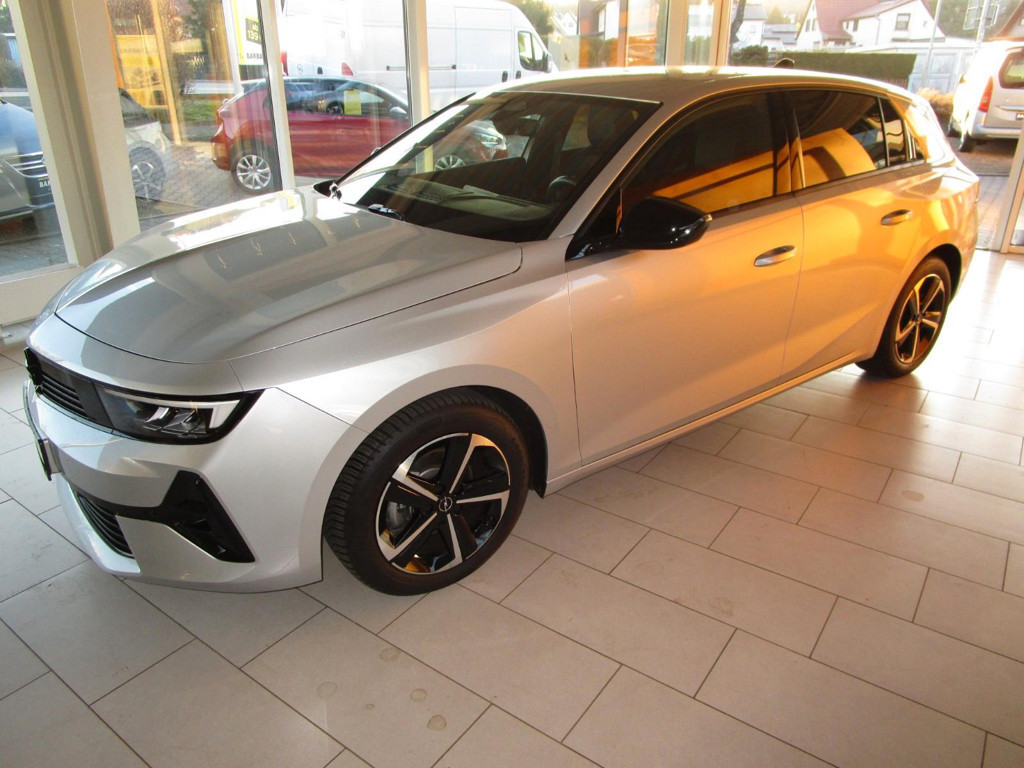 Opel Astra 2024 Benzine