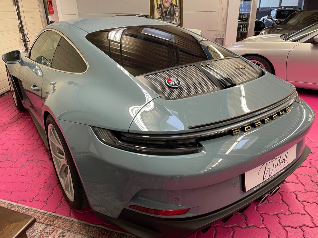 Porsche 992