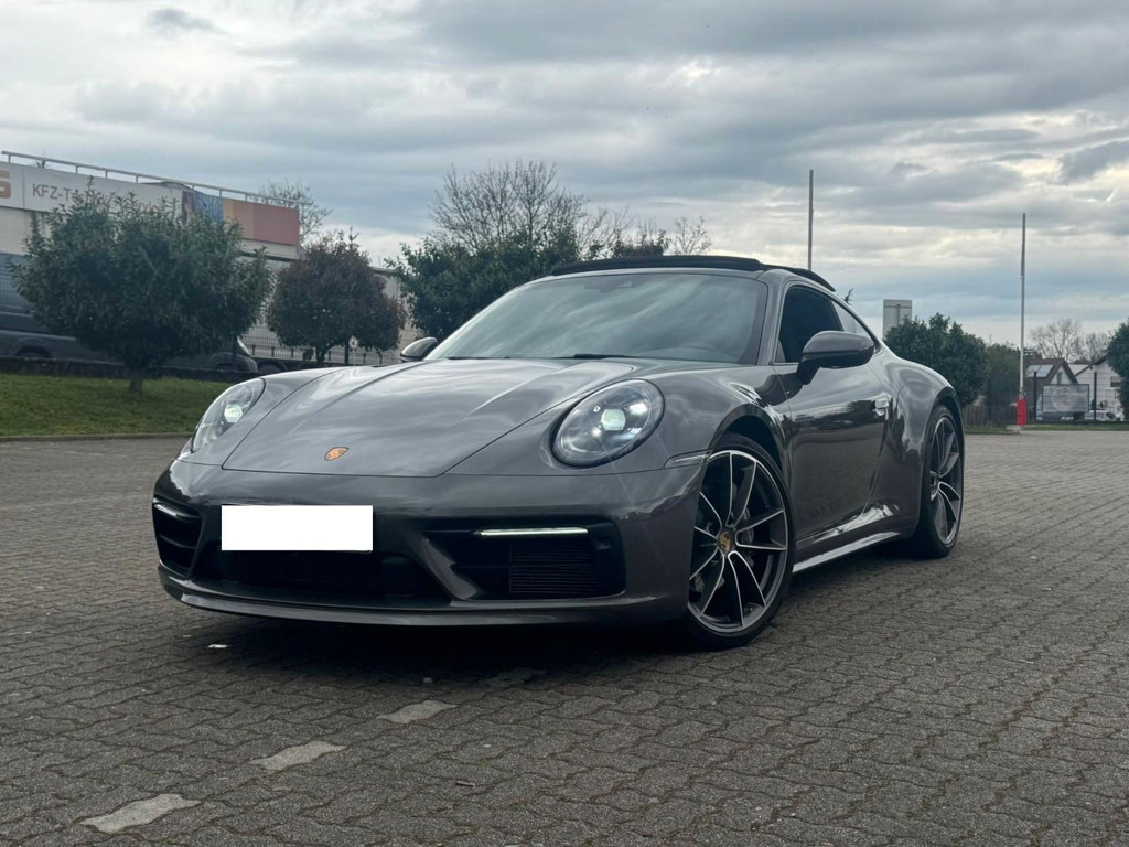 Porsche 992 2021 Benzine