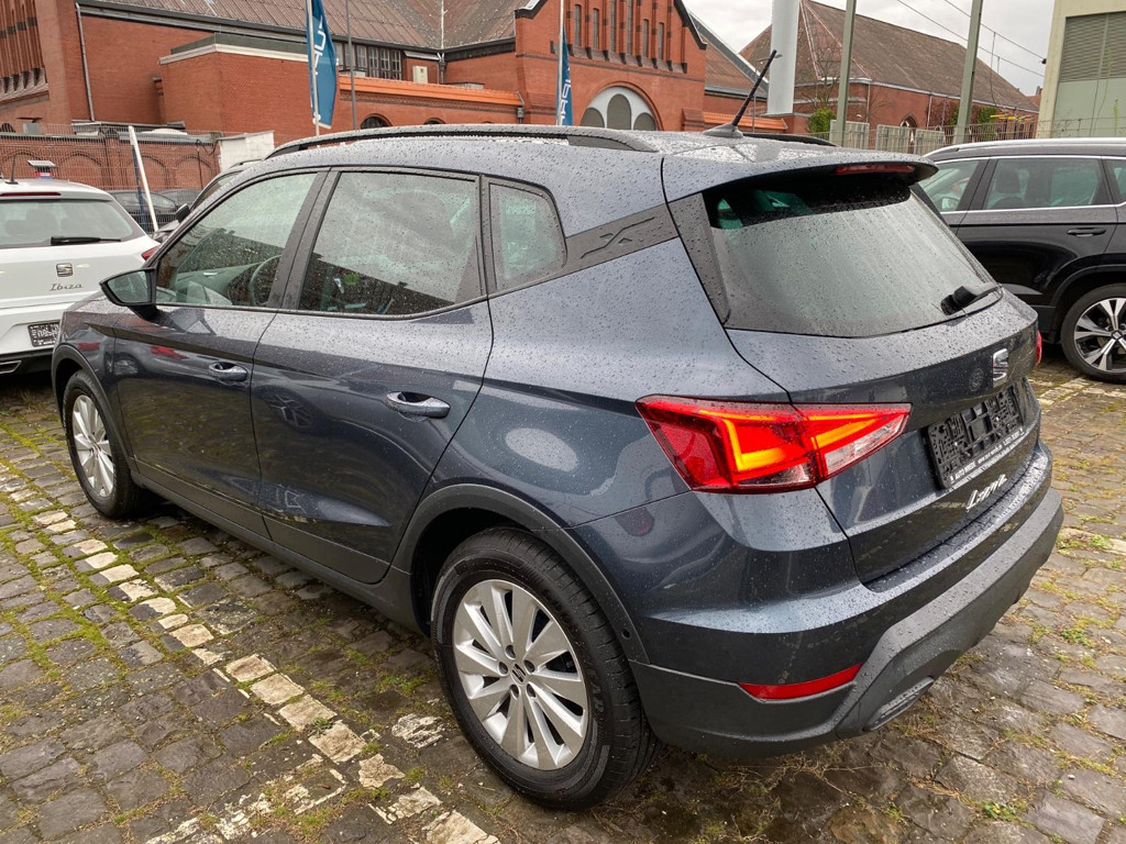 Seat Arona