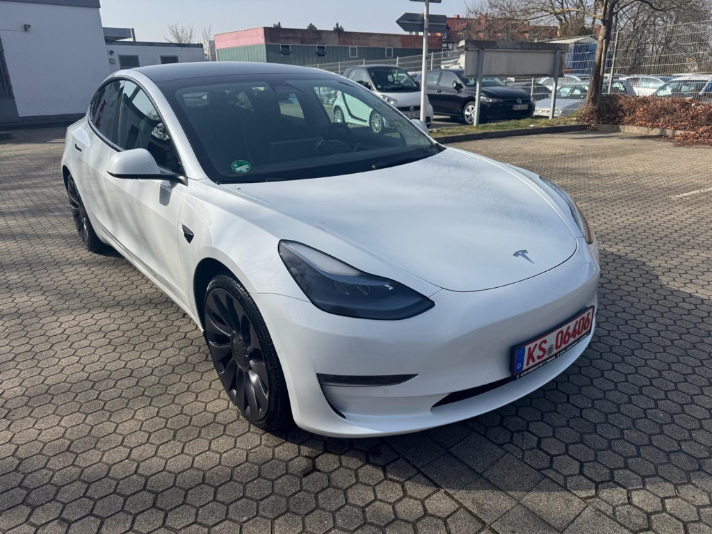 Tesla Model 3 2022 Elektrisch