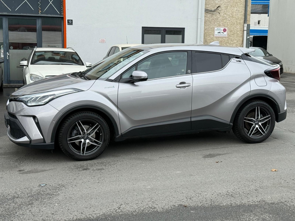 Toyota C-HR 2021 Hybride Benzine