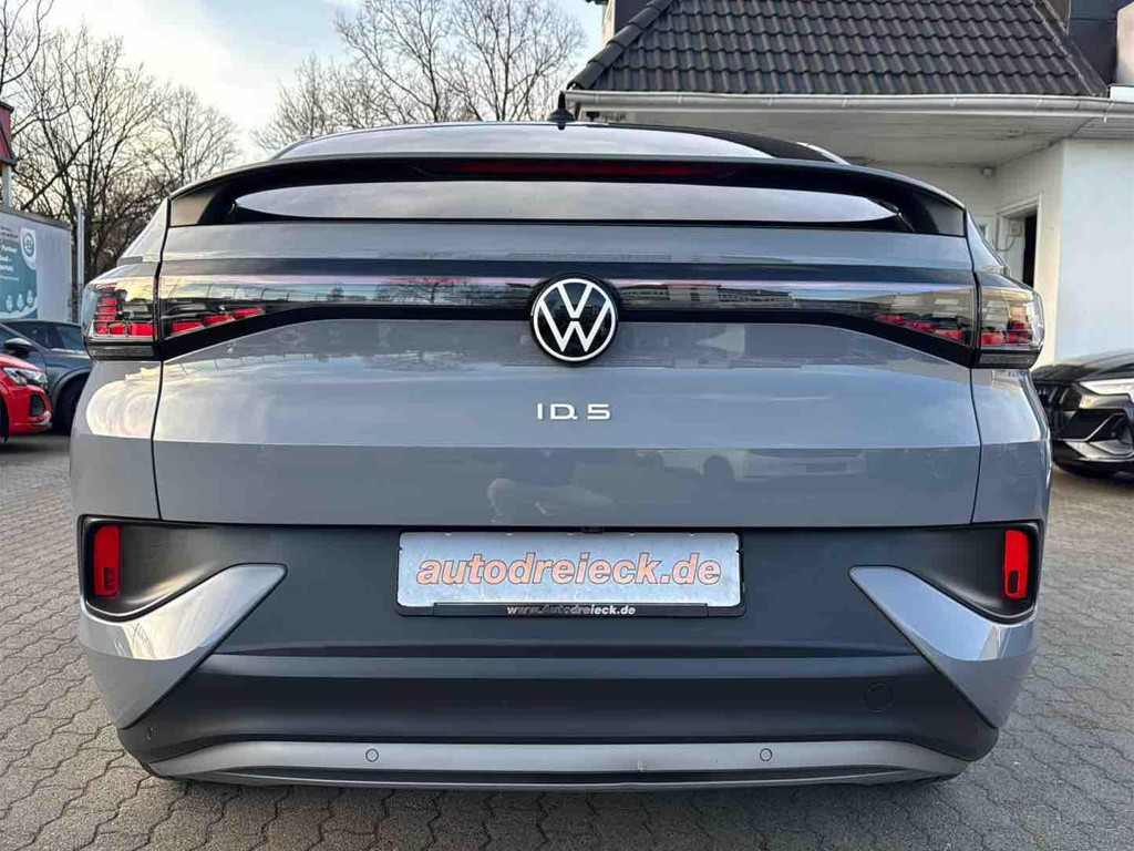 Volkswagen ID.5
