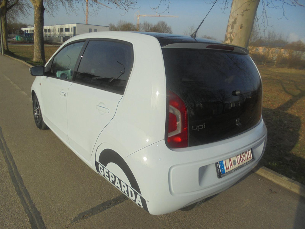Volkswagen up!