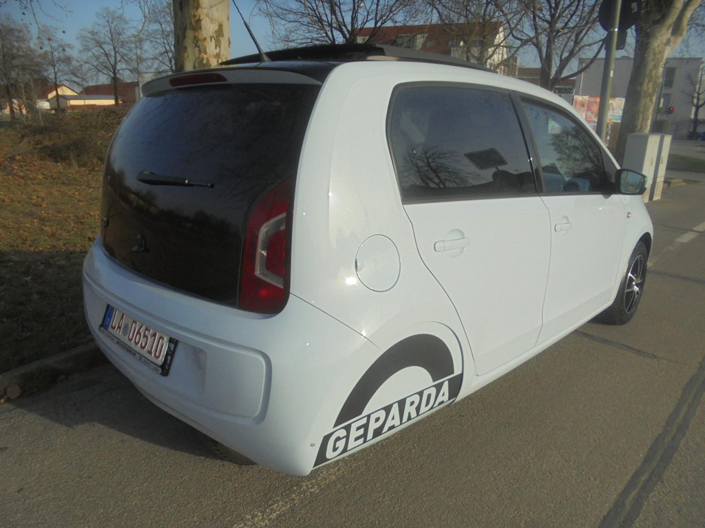 Volkswagen up!