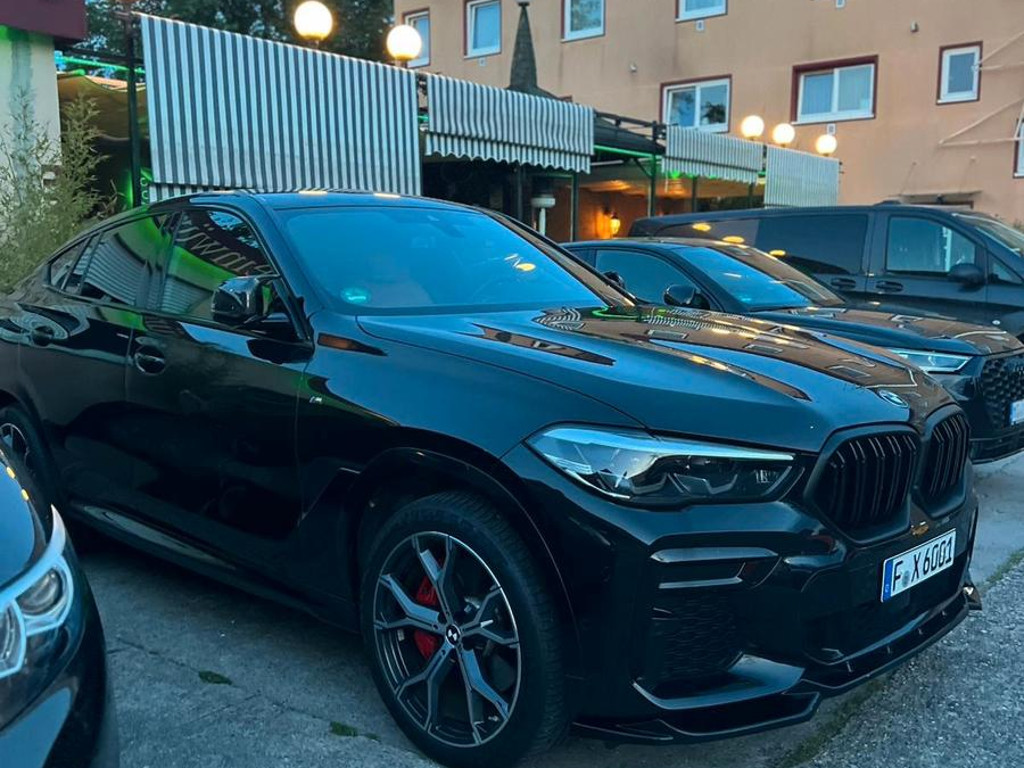 BMW X6