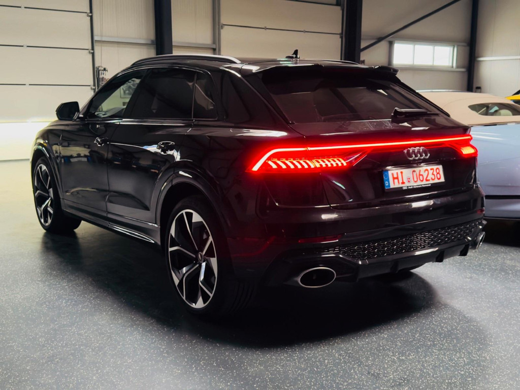 Audi RS Q8