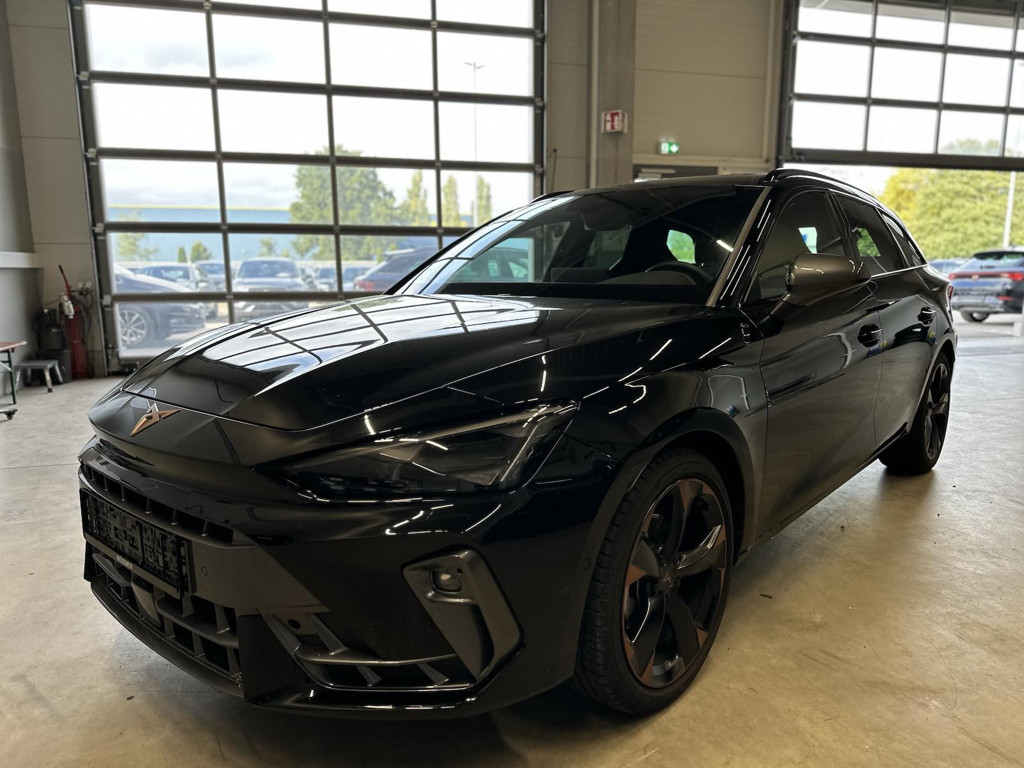 Cupra Leon 2025 Benzine