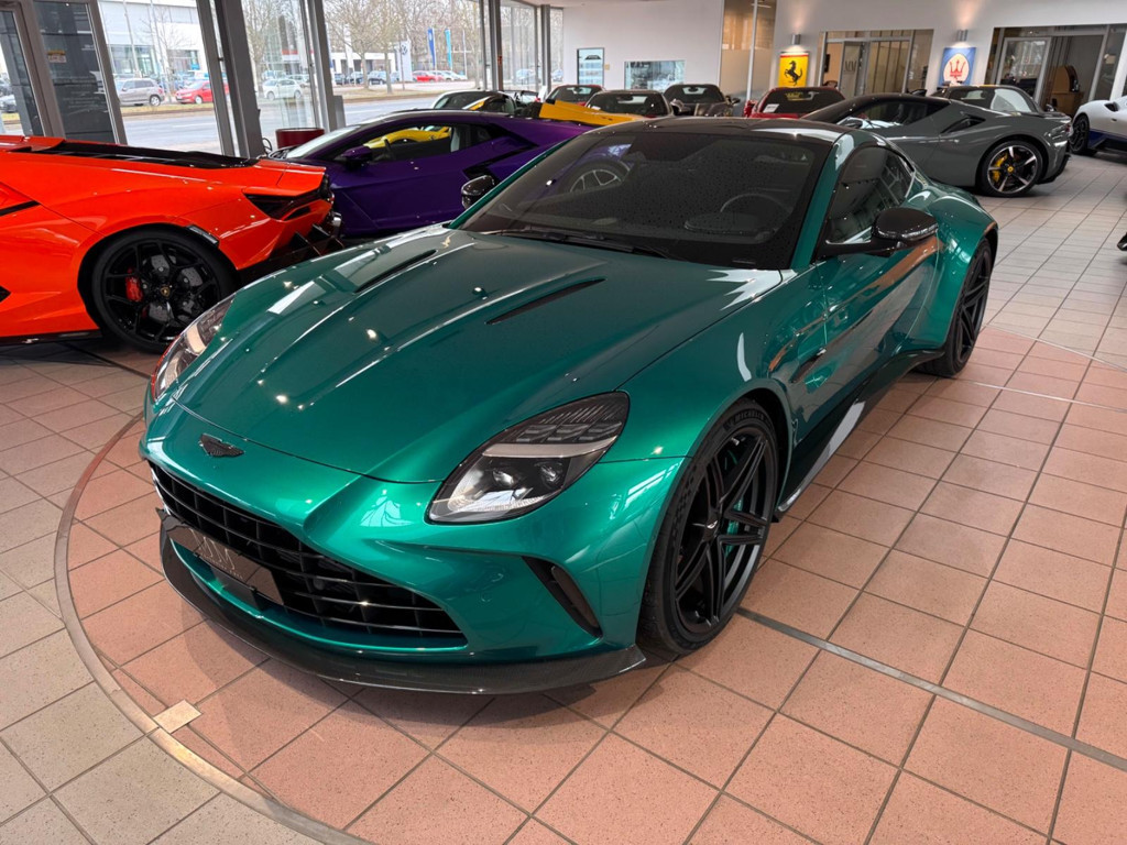 Aston Martin V8 Vantage