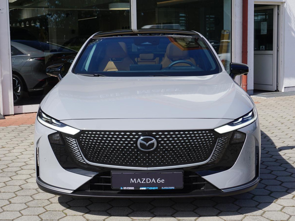 Mazda 6e