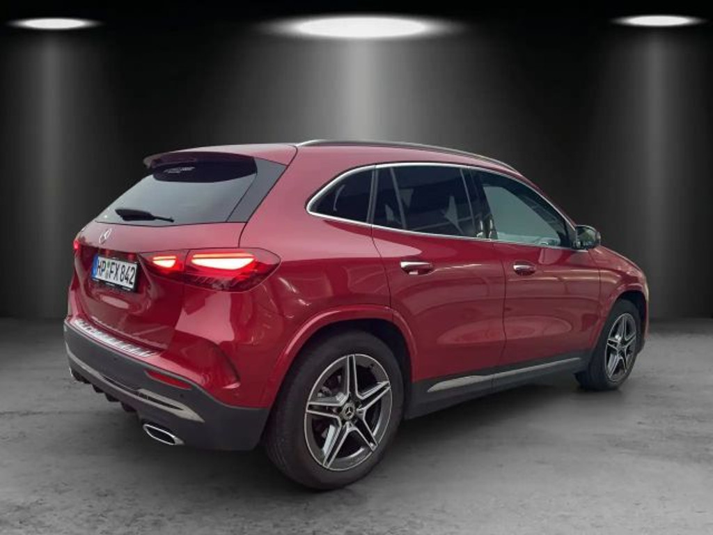 Mercedes-Benz GLA-Klasse