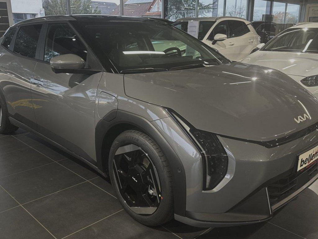 Kia EV4