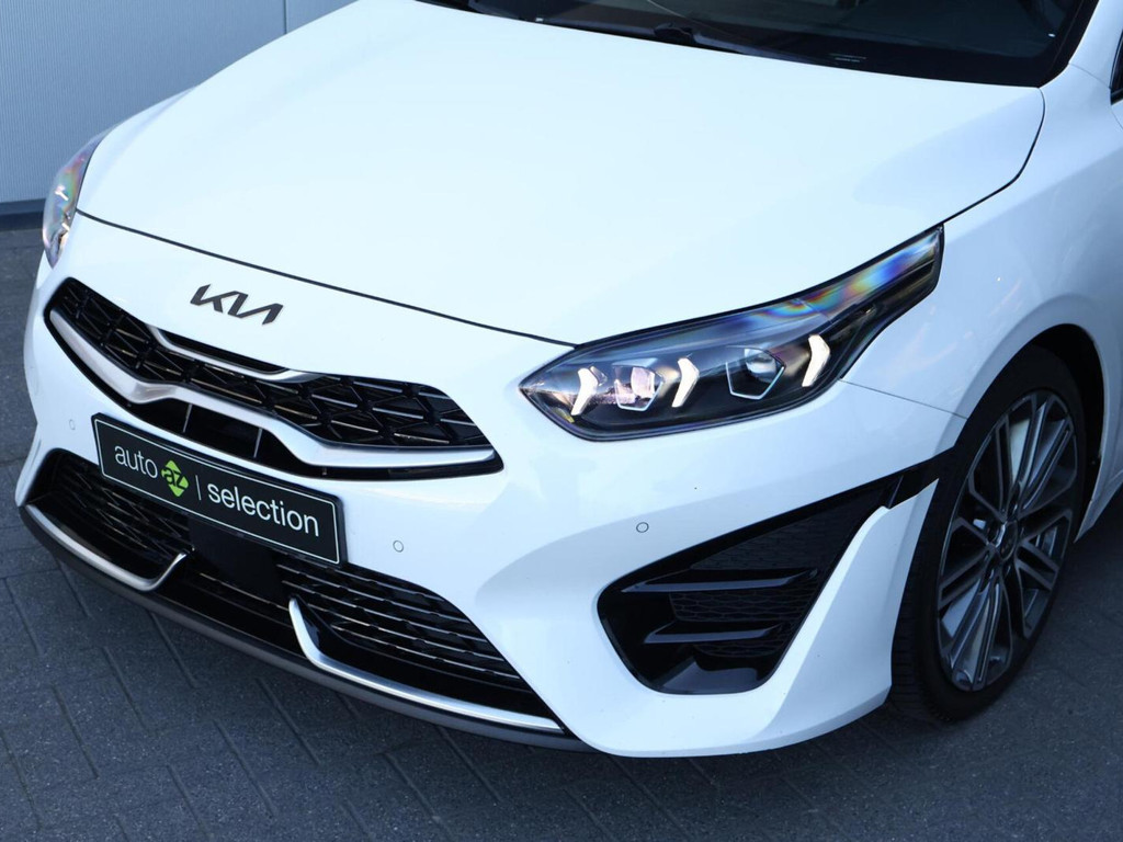 Kia ProCeed