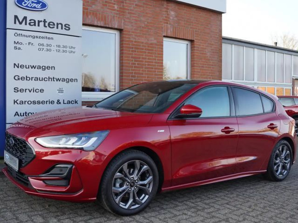 Ford Focus 2023 Benzine