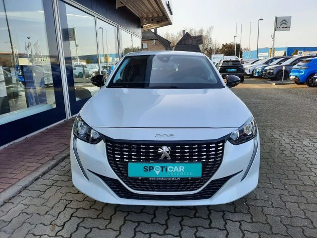 Peugeot 208 2022 Benzine