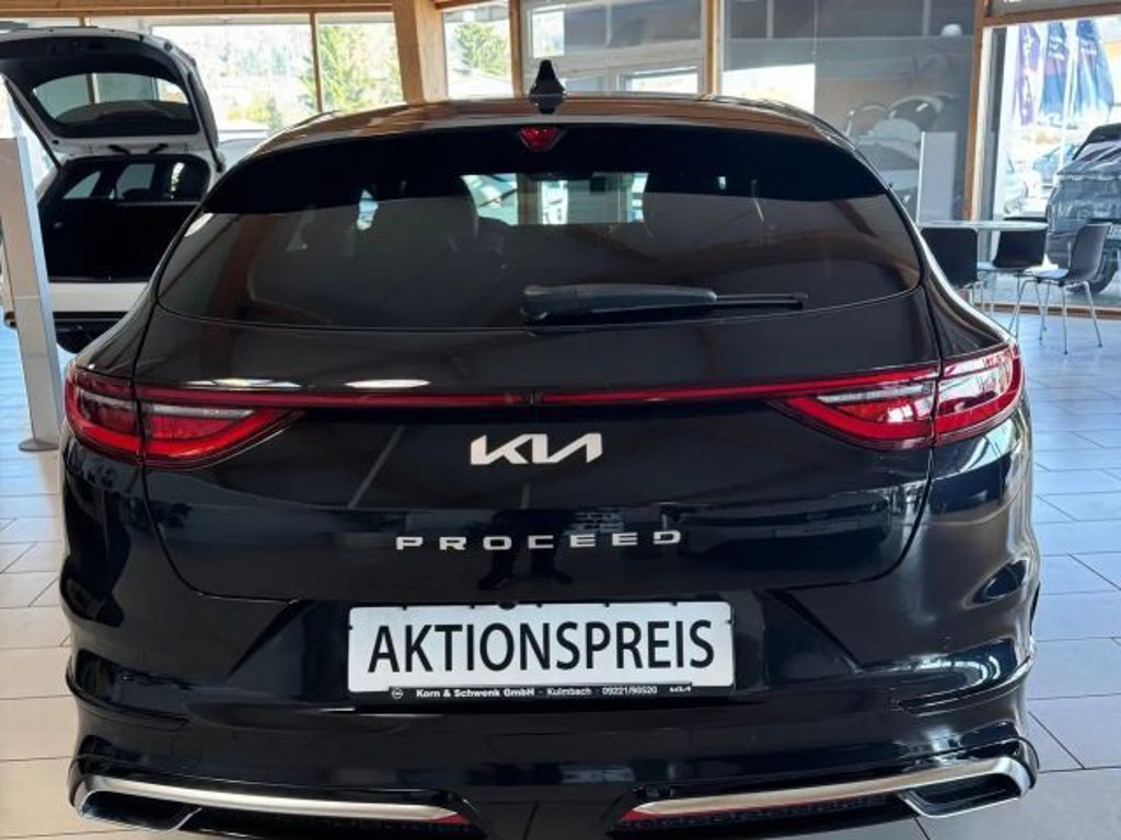Kia ProCeed
