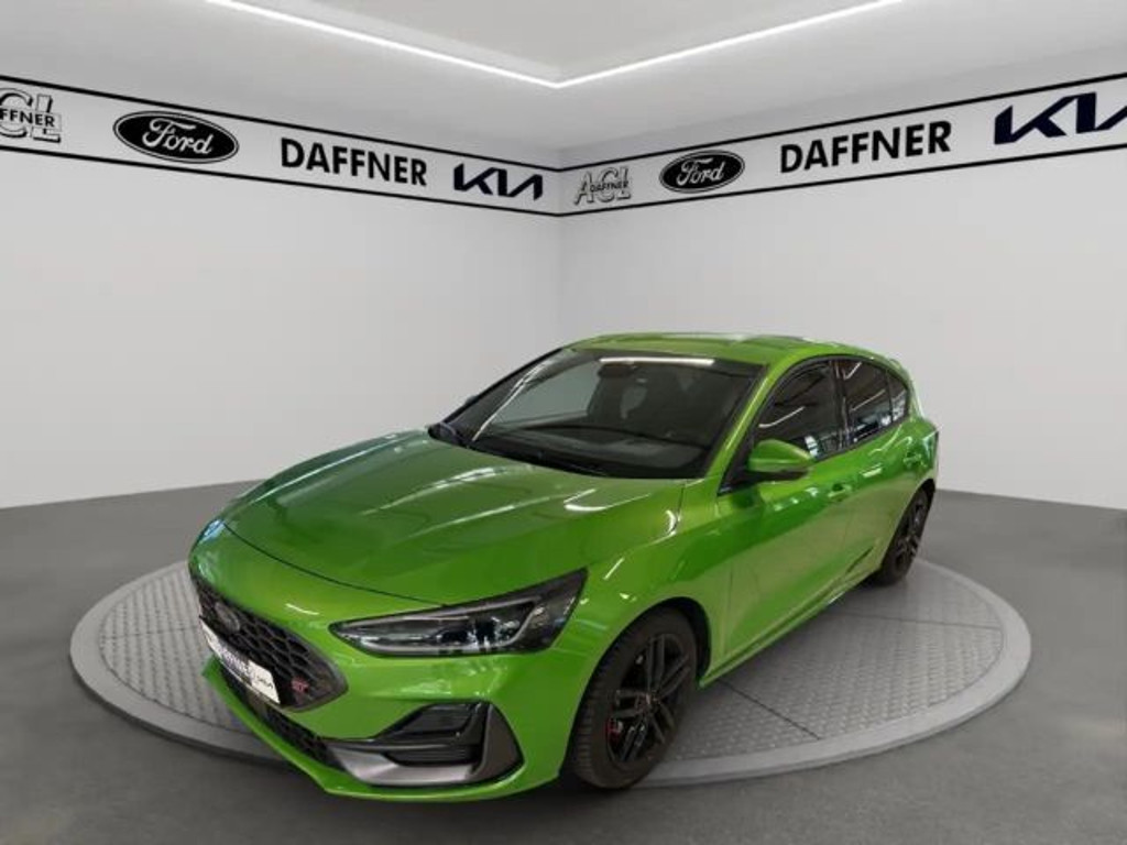 Ford Focus 2023 Benzine