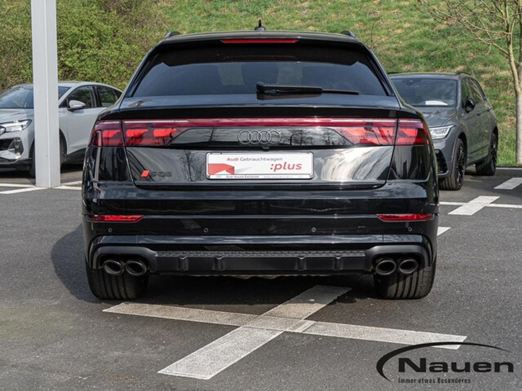 Audi SQ8