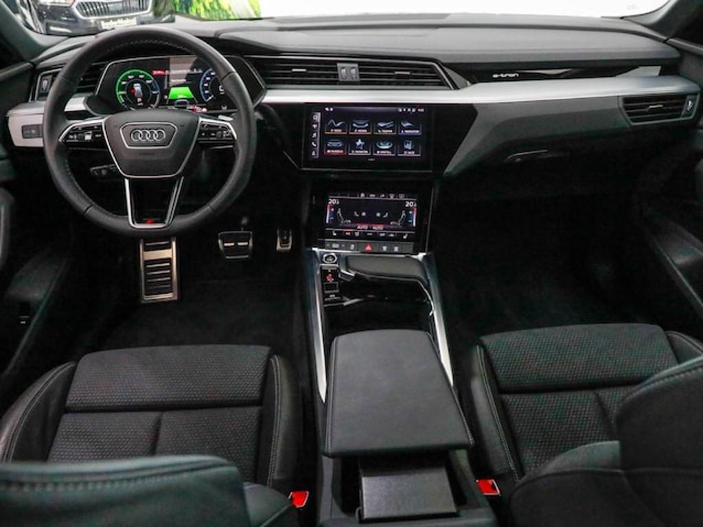 Audi Q8 e-tron