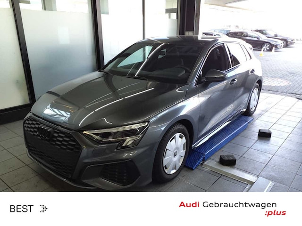 Audi A3 2023 Benzine