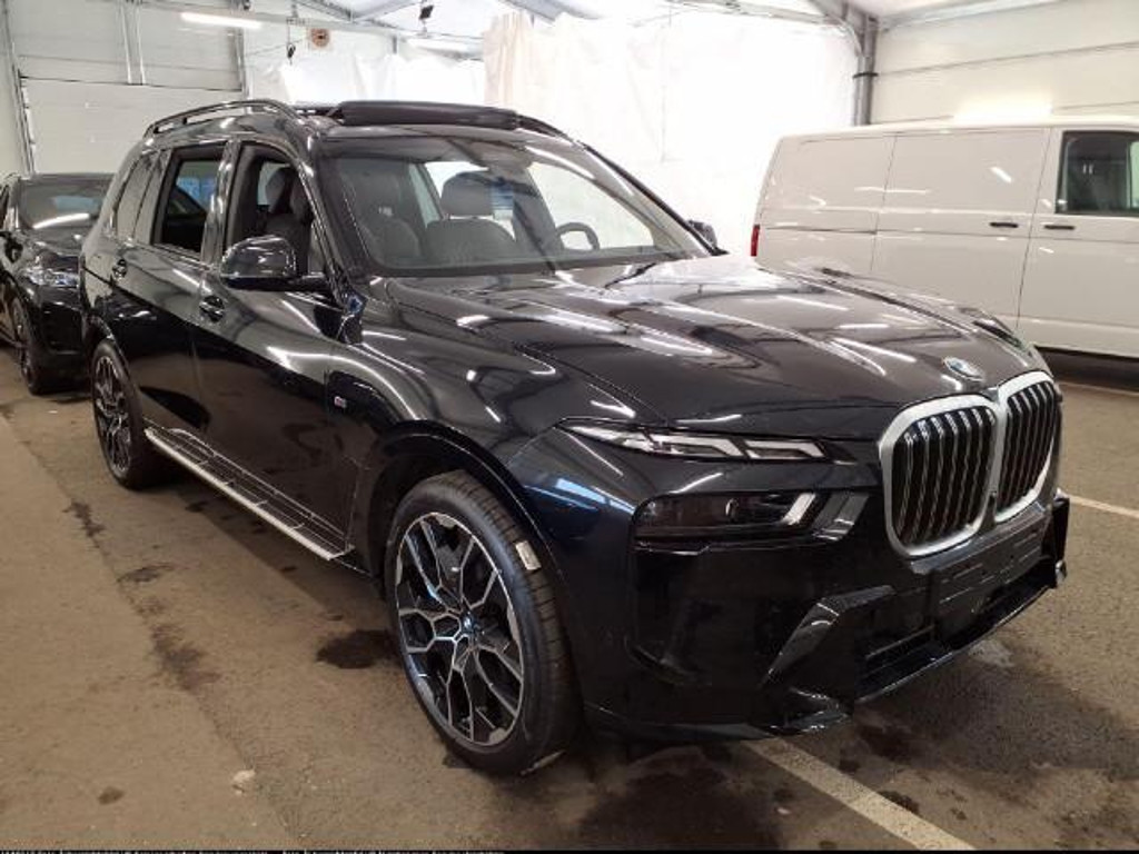 BMW X7 2025 Benzine